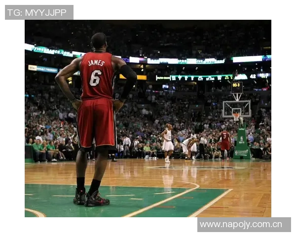 詹姆斯在东决G6前沉默两天菲兹戴尔揭秘背后故事